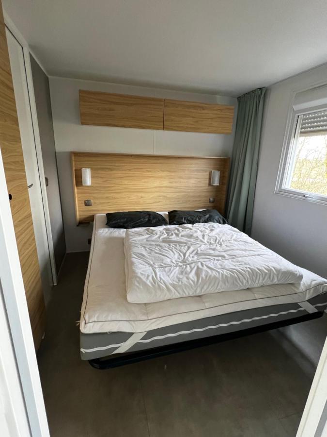 Des Bois - - Tipi - *