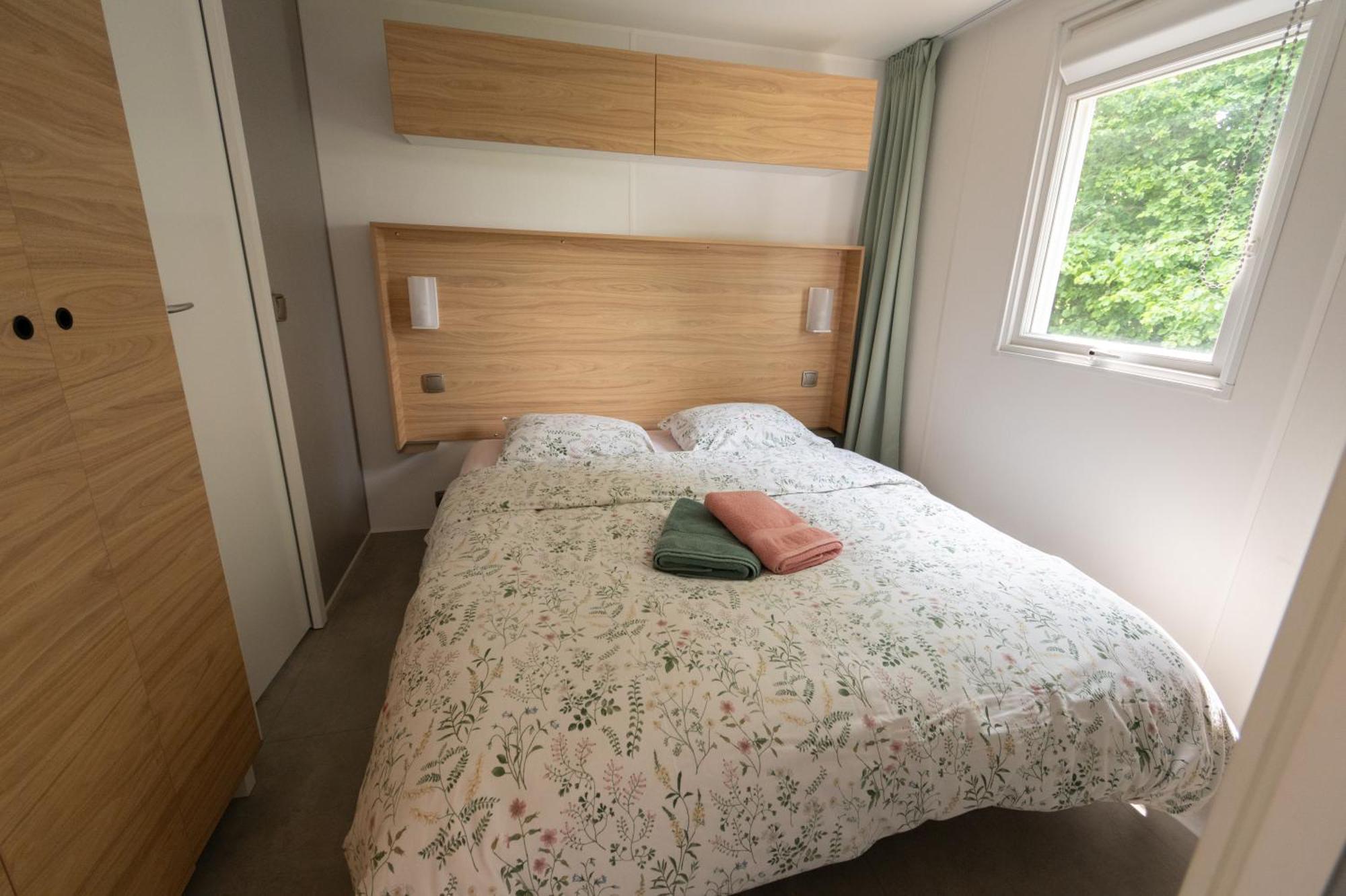 Des Bois - - Tipi -
